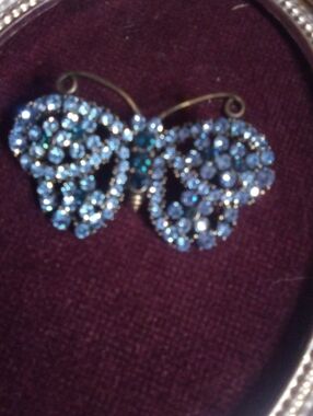 Butterfly brooch blue